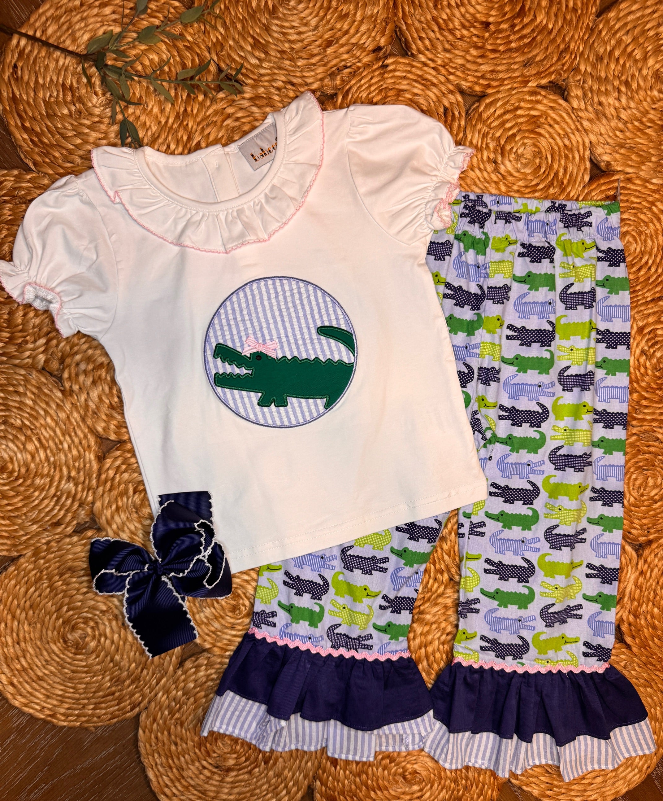 Bayou Sweetheart Gator Bell Set