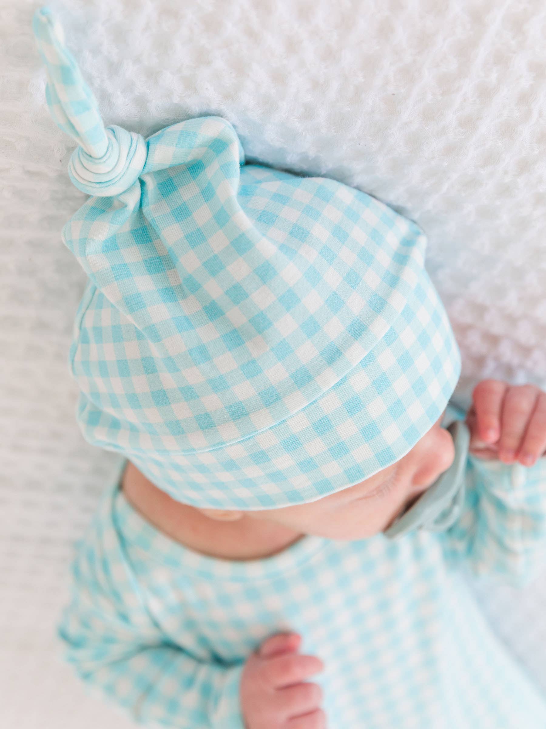 Blue Breeze Gingham SoftSnooze™ Knotted Gown & Beanie Set